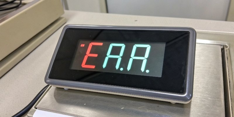 Troubleshooting a Digital Scale a digital scale display showing an 'Err' message