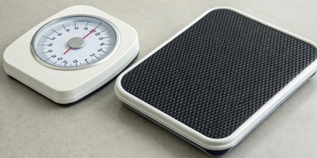Are digital scales better than analog scales?