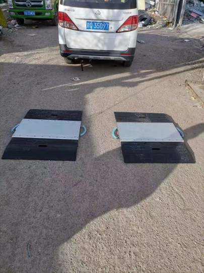 Vehicle axle load tester