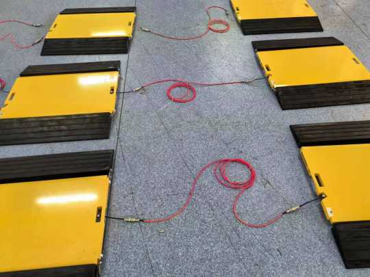 Vehicle axle load tester