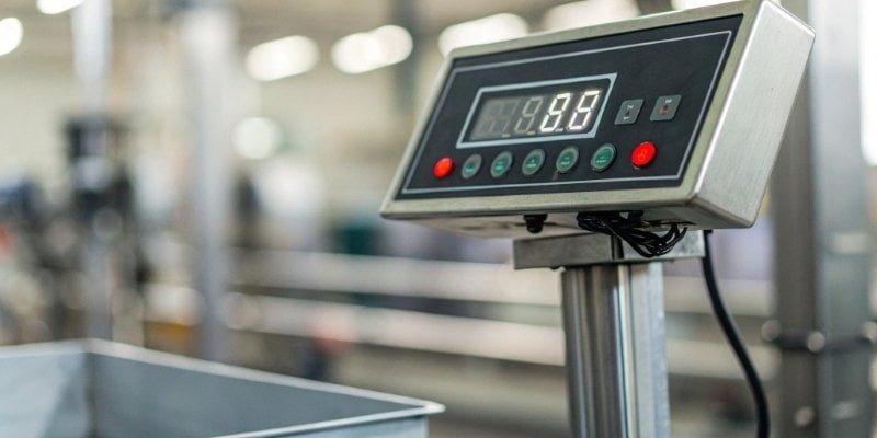 Industrial Scale Digital Display A close-up of a digital display on an industrial scale, showing numbers clearly.