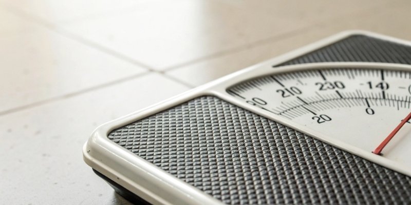 Inconsistent Digital Scale Readings An animated GIF showing a scale's display numbers fluctuating rapidly