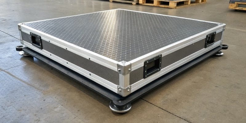 Industrial Scale Resistant to RFI A robust industrial scale with a CE mark on it