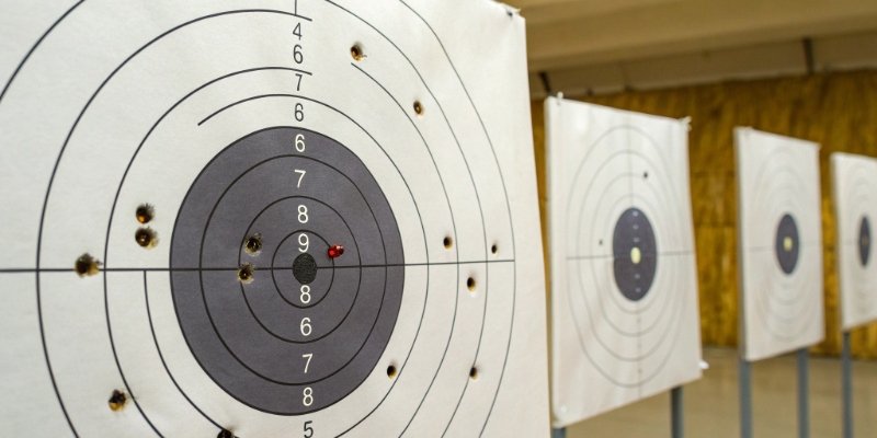 Accuracy and Precision Diagram showing accuracy vs precision in measurements