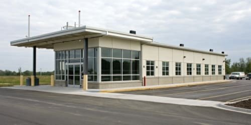 What is the meaning of a scale house?