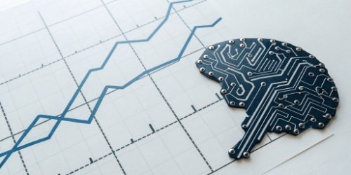 Integrating AI into Business Intelligence for Predictive Insights A brain made of circuits connected to a graph showing an upward trend, symbolizing AI-powered predictive analytics.