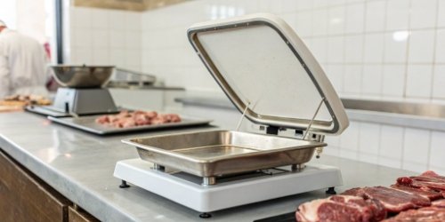 A worker easily removing a scale platter for cleaning